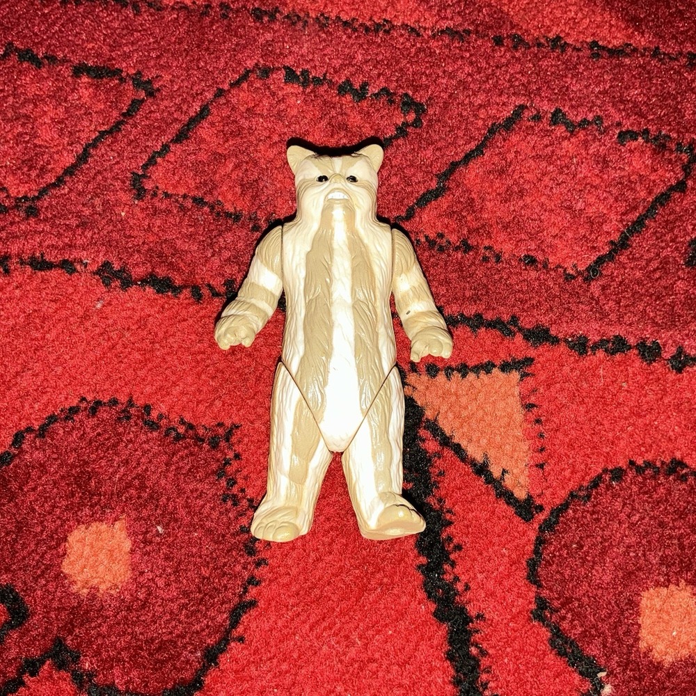 Vintage Kenner 1983 Star Wars Return Jedi Logray Ewok Figure HONG KONG 80s